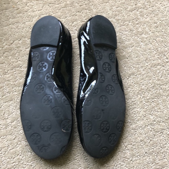 Tory Burch Classic Ballet Flat Patent Leather - Picture 4 of 5